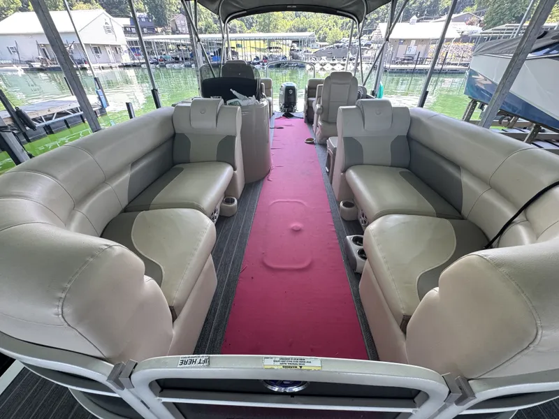 Slide: The Image of Premier SunSpree 220 2021 - 3