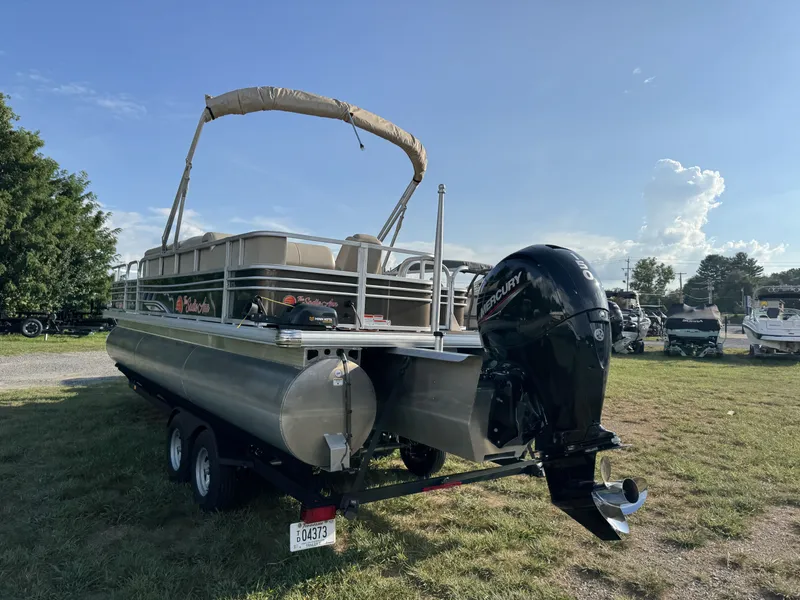 Slide: The Image of Sun Tracker Sportfish 24 XP3 2023 - 4