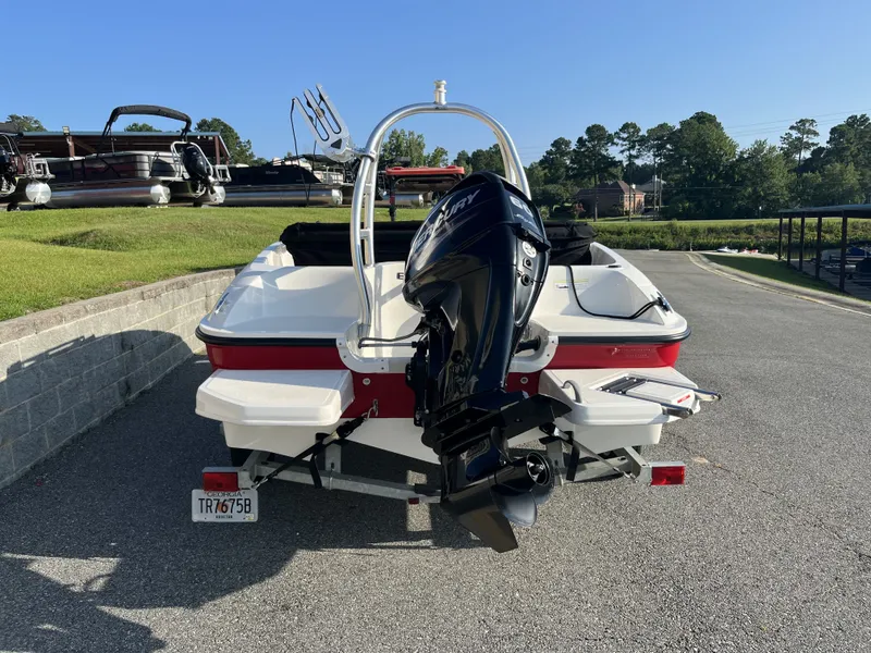 Slide: The Image of Bayliner Element 2014 - 3