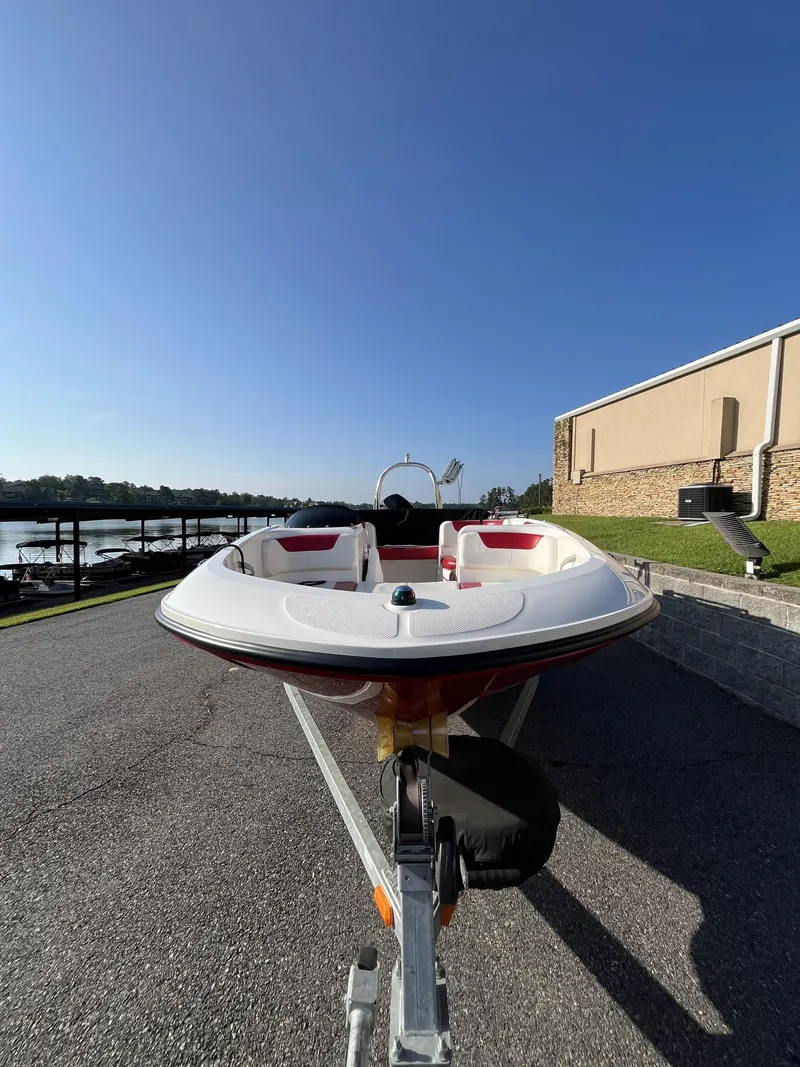 Slide: The Image of Bayliner Element 2014 - 7