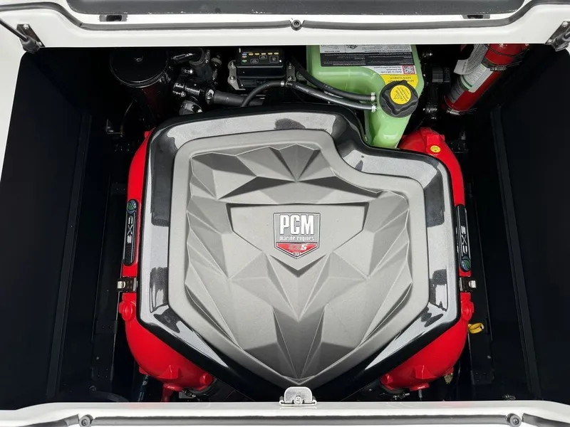 Slide: The Image of Nautique Super Air Nautique GS22 2026 - 14