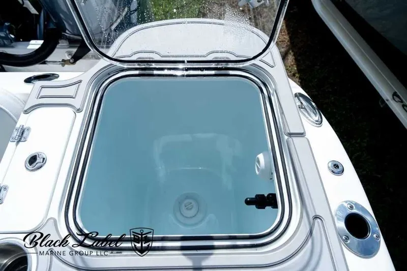 Slide: The Image of Sea Fox 268 Commander 2026 - 21