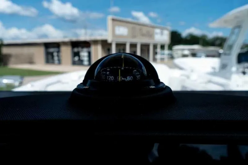 Slide: The Image of Sea Fox 268 Commander 2026 - 24