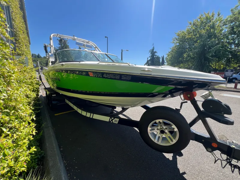 Slide: The Image of MasterCraft X30 2014 - 4