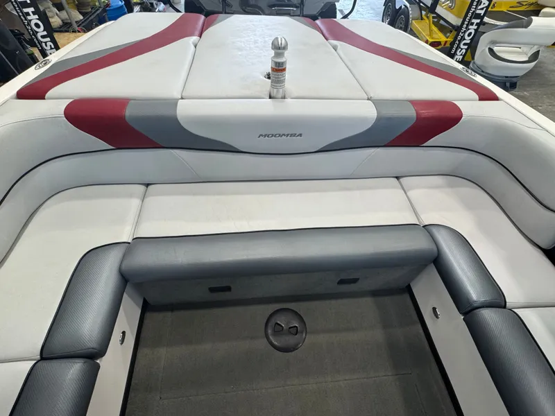 Slide: The Image of Moomba Mobius LSV 2011 - 14