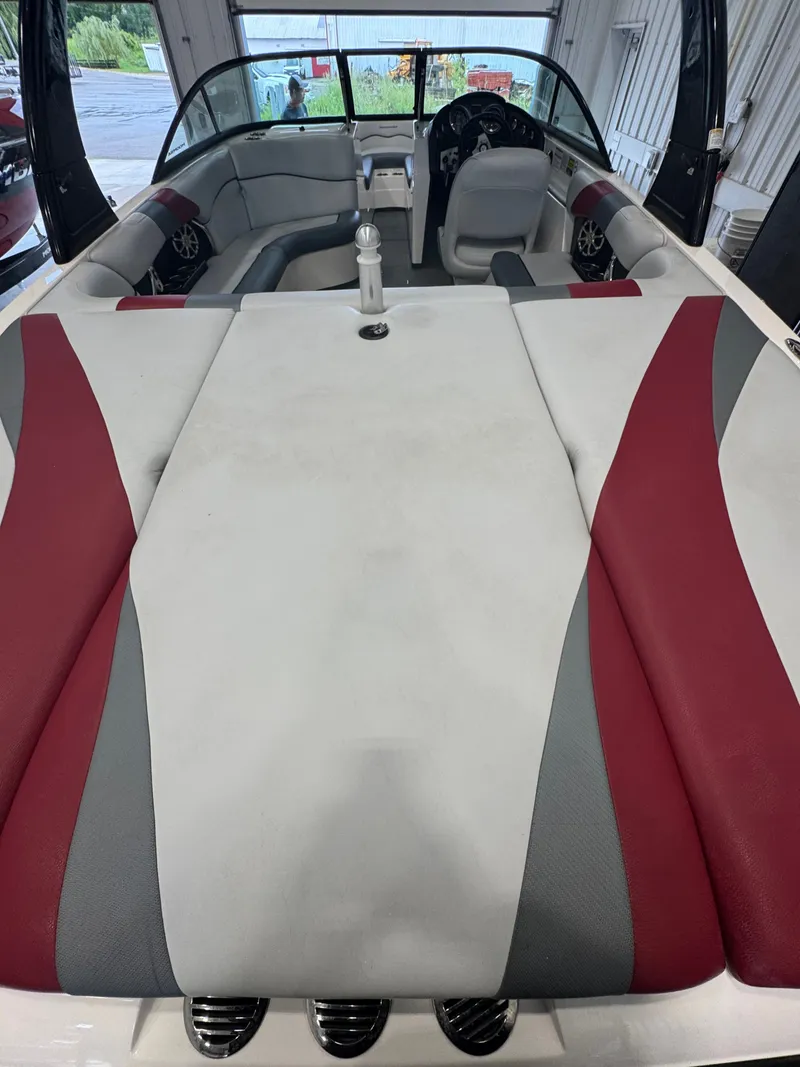 Slide: The Image of Moomba Mobius LSV 2011 - 3