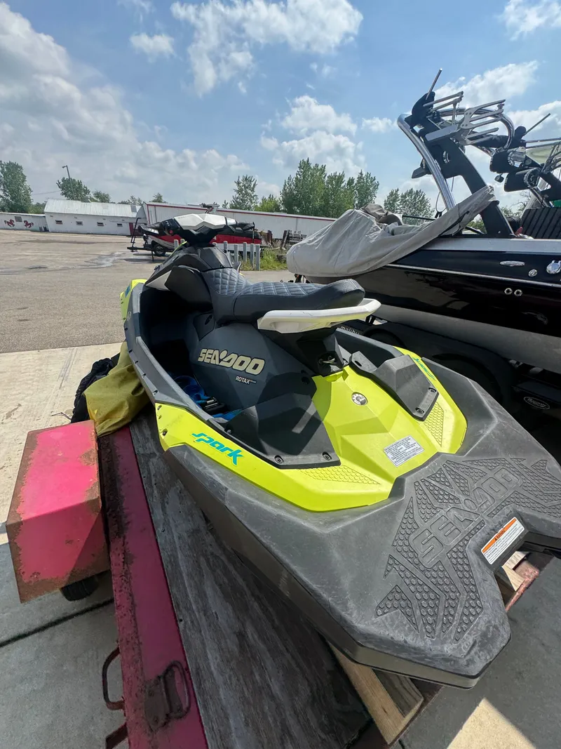 Slide: The Image of Sea-Doo Spark 2018 - 5