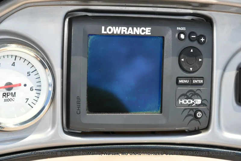 Slide: The Image of Sun Tracker Fishin' Barge 20 DLX 2019 - 48
