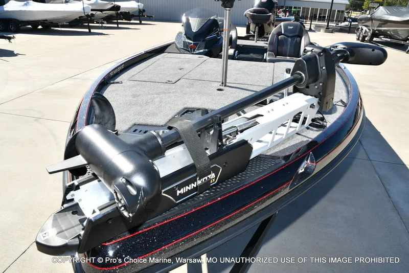 Slide: The Image of Ranger Z520R 2025 - 23