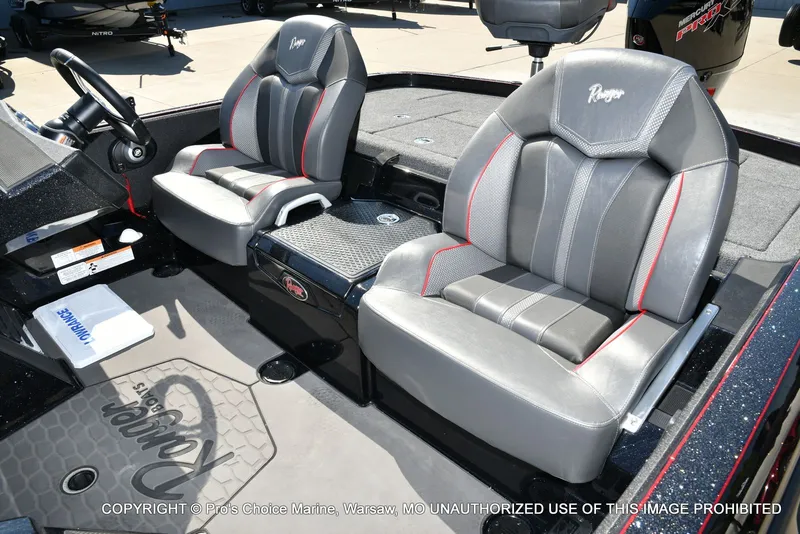 Slide: The Image of Ranger Z520R 2025 - 34