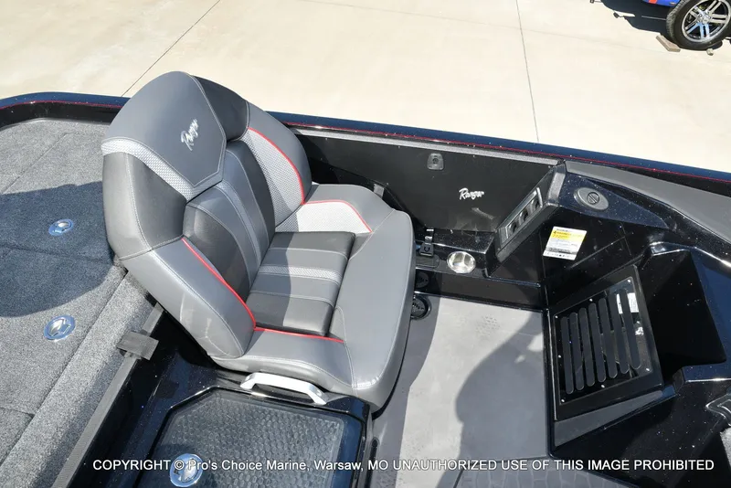 Slide: The Image of Ranger Z520R 2025 - 41