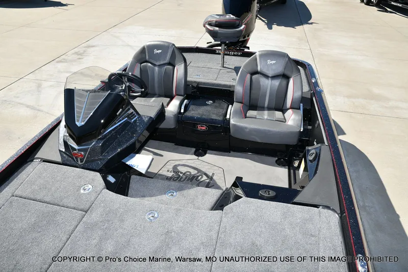 Slide: The Image of Ranger Z520R 2025 - 47