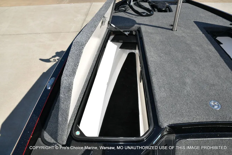 Slide: The Image of Ranger Z520R 2025 - 58