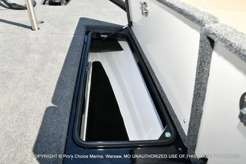 Slide: The Image of Ranger Z520R 2025 - 61