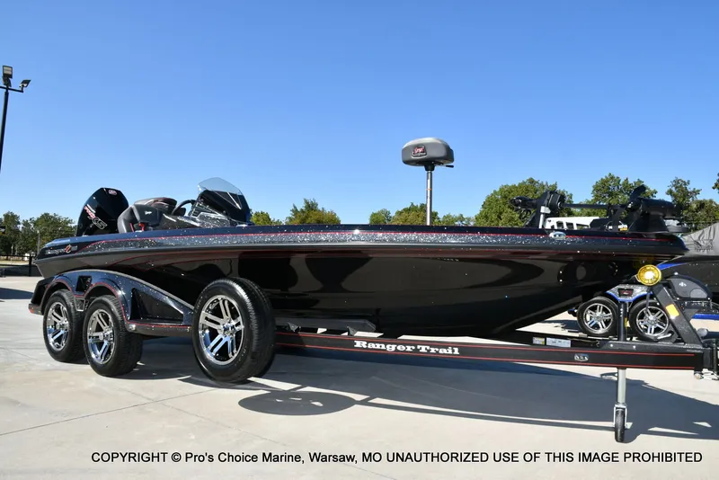 Slide: The Image of Ranger Z520R 2025 - 74