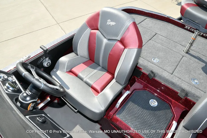 Slide: The Image of Ranger Z521R 2025 - 44