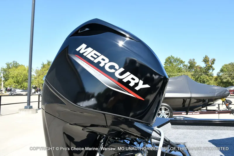 Slide: The Image of Tracker Pro Team 175 Crappie Edition 2025 - 18