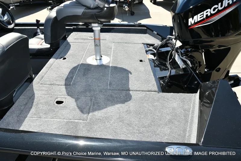 Slide: The Image of Tracker Pro Team 175 Crappie Edition 2025 - 32