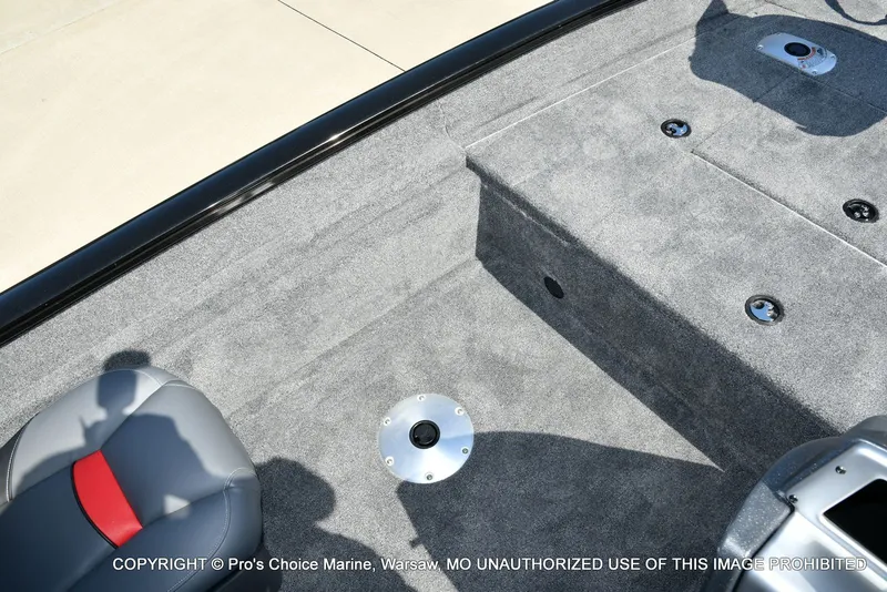 Slide: The Image of Tracker Pro Team 175 Crappie Edition 2025 - 38