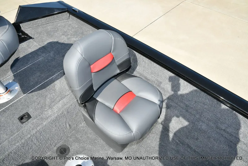 Slide: The Image of Tracker Pro Team 175 Crappie Edition 2025 - 46