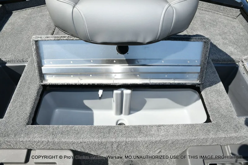 Slide: The Image of Tracker Pro Team 175 Crappie Edition 2025 - 48