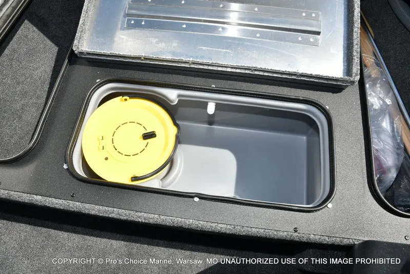 Slide: The Image of Tracker Pro Team 175 Crappie Edition 2025 - 56