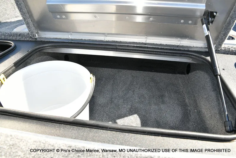 Slide: The Image of Tracker Pro Team 175 Crappie Edition 2025 - 58