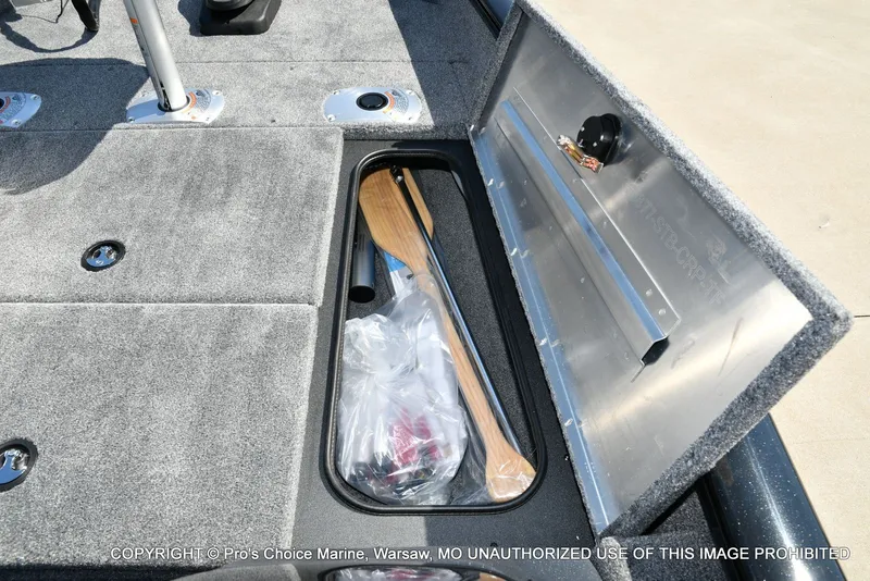 Slide: The Image of Tracker Pro Team 175 Crappie Edition 2025 - 62