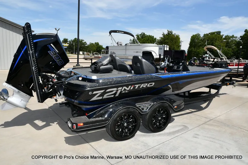 Slide: The Image of Nitro Z21 XL Pro 2022 - 17