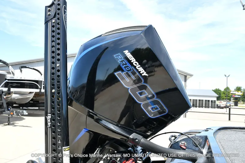 Slide: The Image of Nitro Z21 XL Pro 2022 - 3