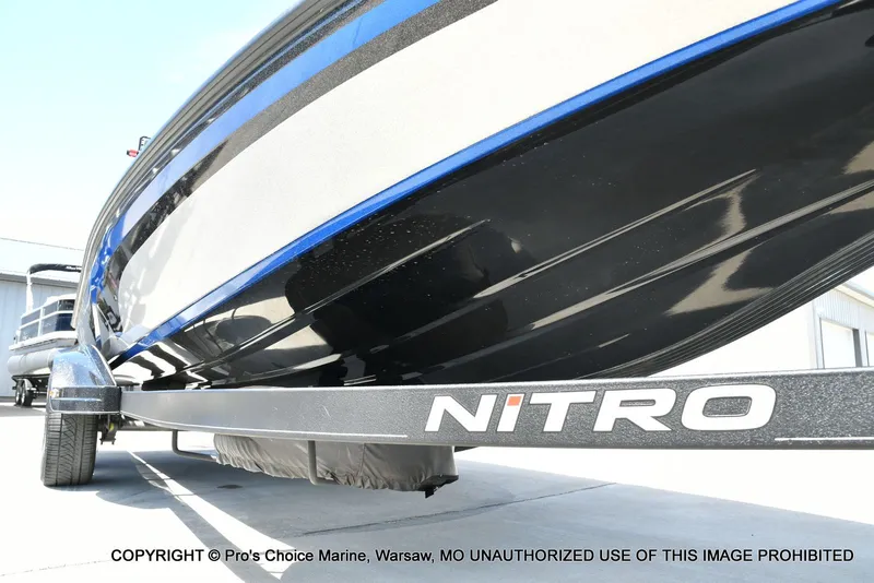 Slide: The Image of Nitro Z21 XL Pro 2022 - 31