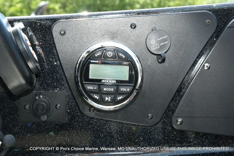 Slide: The Image of Nitro Z21 XL Pro 2022 - 46