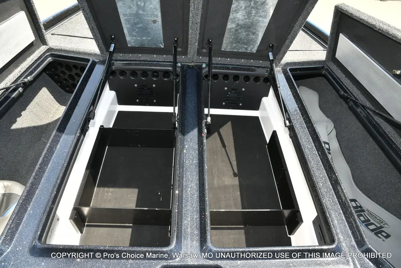 Slide: The Image of Nitro Z21 XL Pro 2022 - 61