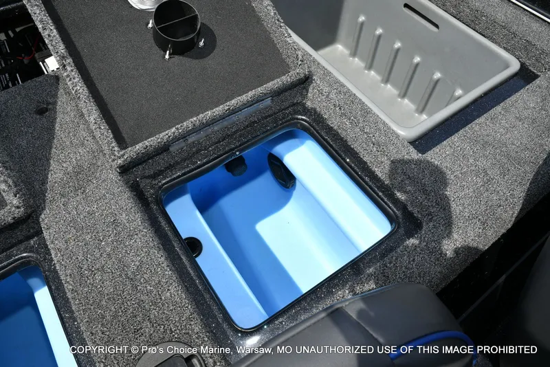 Slide: The Image of Nitro Z21 XL Pro 2022 - 69