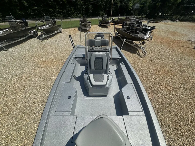 Slide: The Image of Xpress H20B Bay 2026 - 8