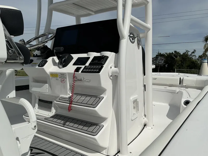 Slide: The Image of Tidewater 2500 Carolina Bay 2025 - 9