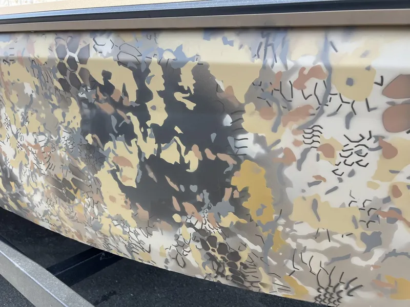 Slide: The Image of Thor Lake Hammer 1754 TOHATSU 60 2025 - 5