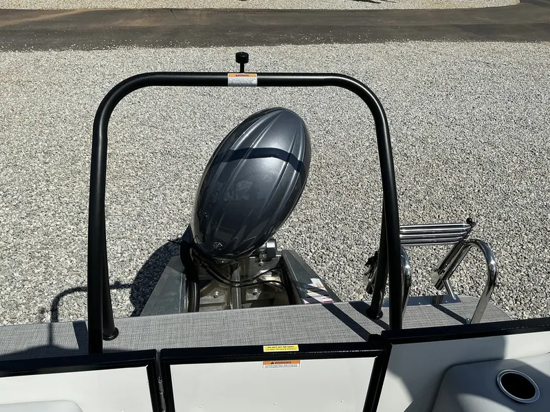 Slide: The Image of Veranda Vista View Series VISTA SPORT 22RC-TRITOON-150HP 2025 - 6