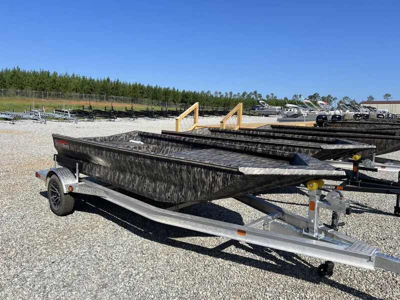 Slide: The Image of Reaper Boats 653 2025 - 1