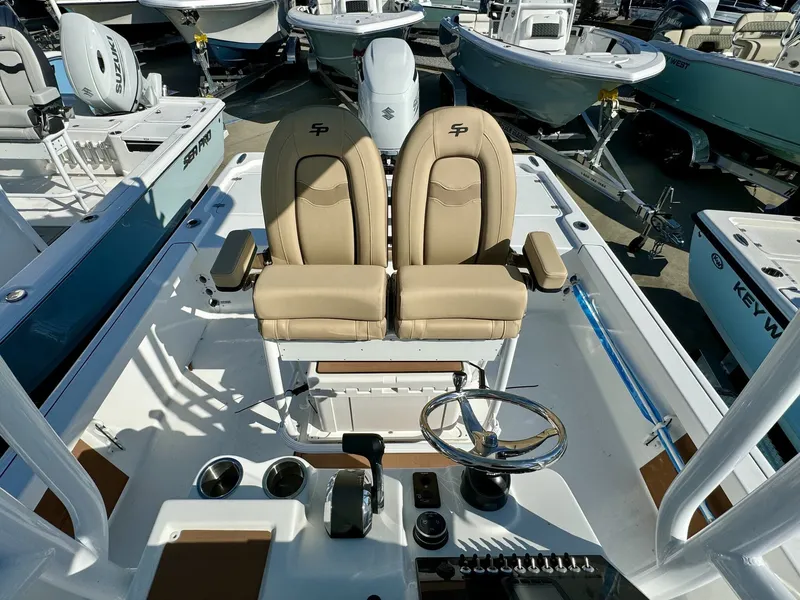 Slide: The Image of Sea Pro 250 Bay 2025 - 8