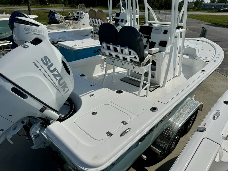 Slide: The Image of Sea Pro 230 Bay 2025 - 8