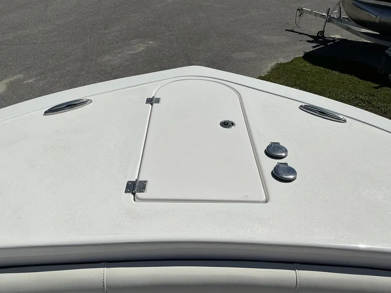 Slide: The Image of Tidewater 272 CC Adventure 2025 - 14