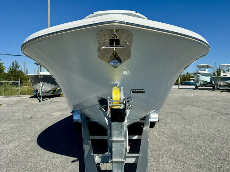 Slide: The Image of Tidewater 272 CC Adventure 2025 - 5