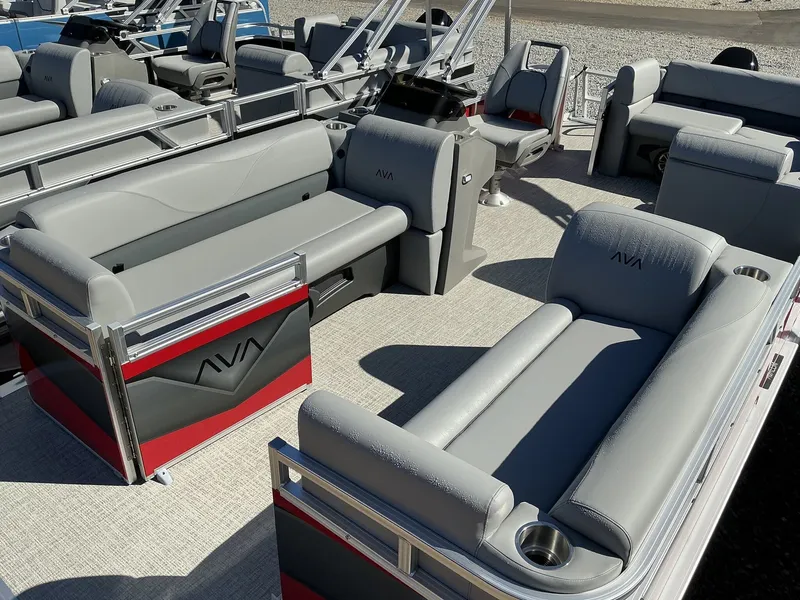 Slide: The Image of Avalon VTX 19 VTX CRUISE 2025 - 4