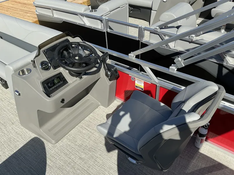 Slide: The Image of Avalon VTX 19 VTX CRUISE 2025 - 9