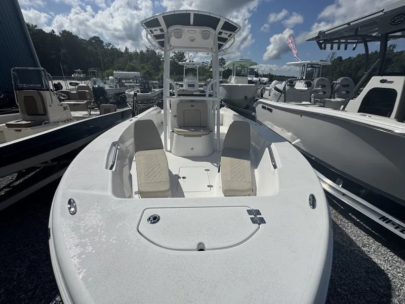 Slide: The Image of Sea Pro 202 Center Console 2024 - 10