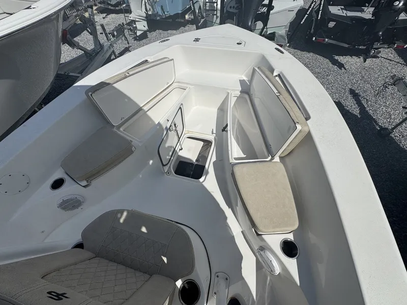 Slide: The Image of Sea Pro 202 Center Console 2024 - 15