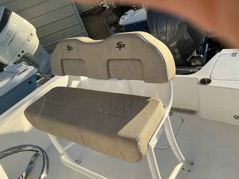 Slide: The Image of Sea Pro 202 Center Console 2024 - 5