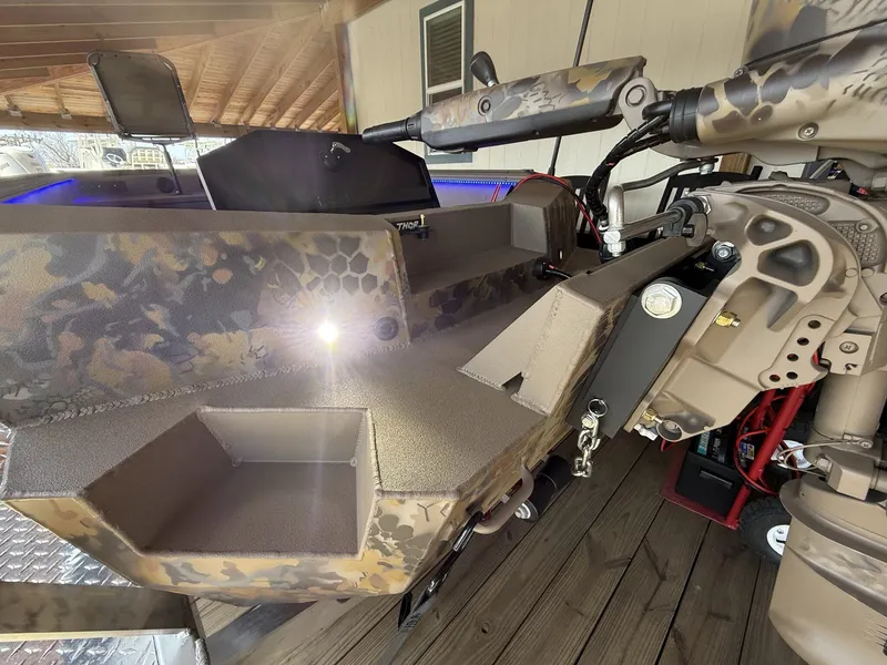 Slide: The Image of Thor Lake Hammer 1754 TIMBER HAMMER 2025 - 8