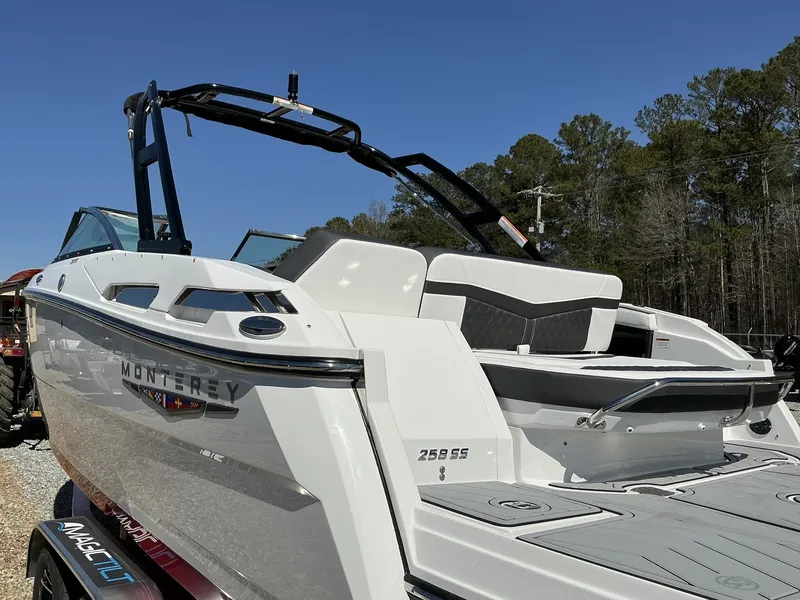 Slide: The Image of Monterey SS 258 2025 - 8